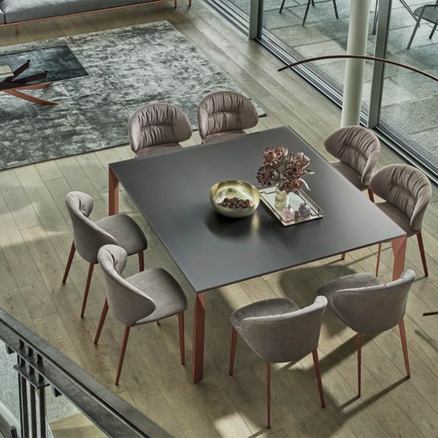 Table Mirage