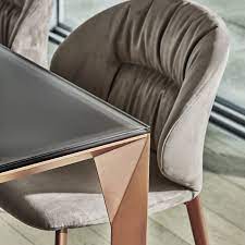 Table Mirage